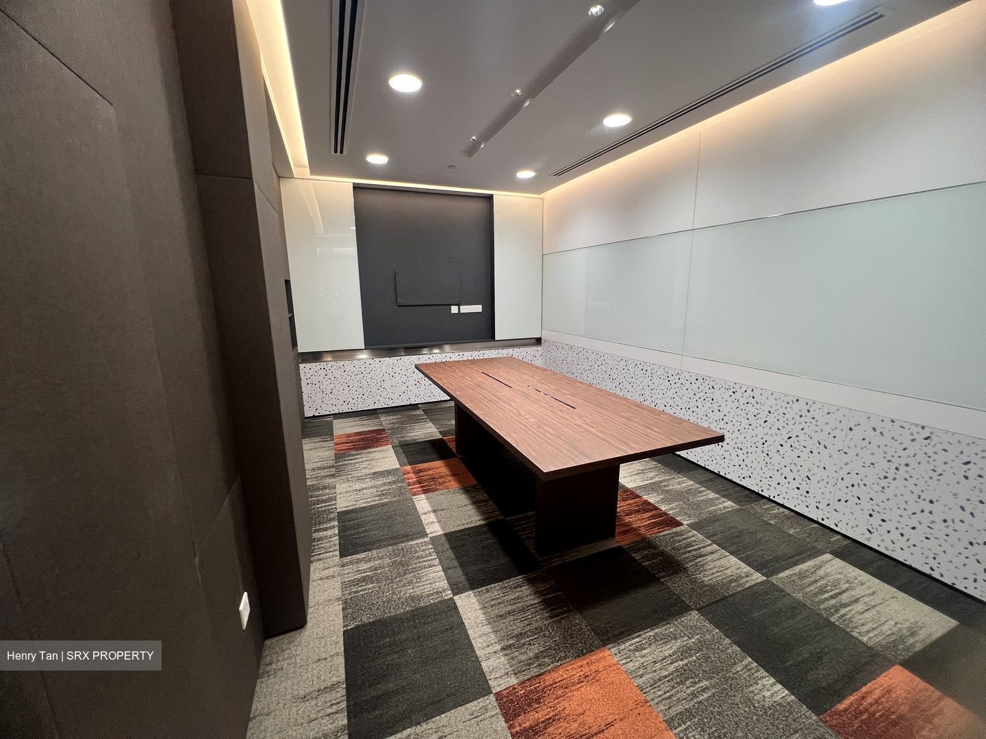 111 Somerset (D9), Office #480772061